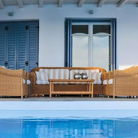 Lia Estate Villa